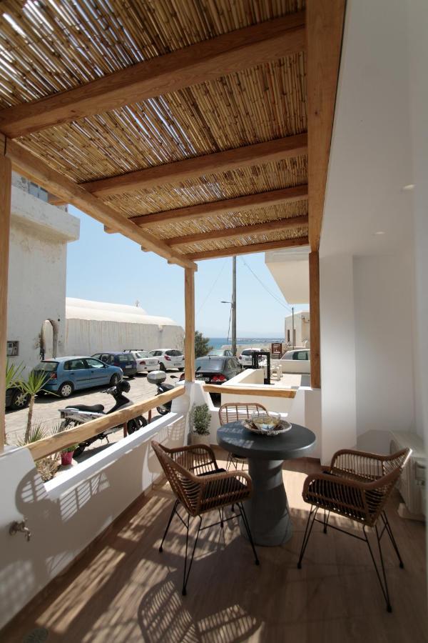 Naxos City Hora Seaside Suites מראה חיצוני תמונה