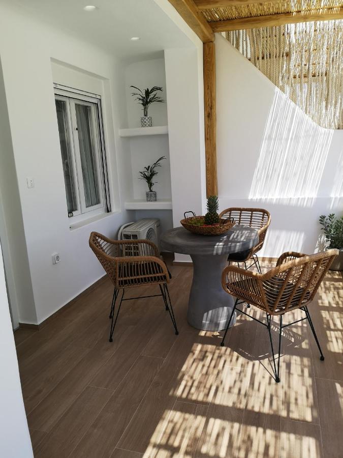 Naxos City Hora Seaside Suites מראה חיצוני תמונה