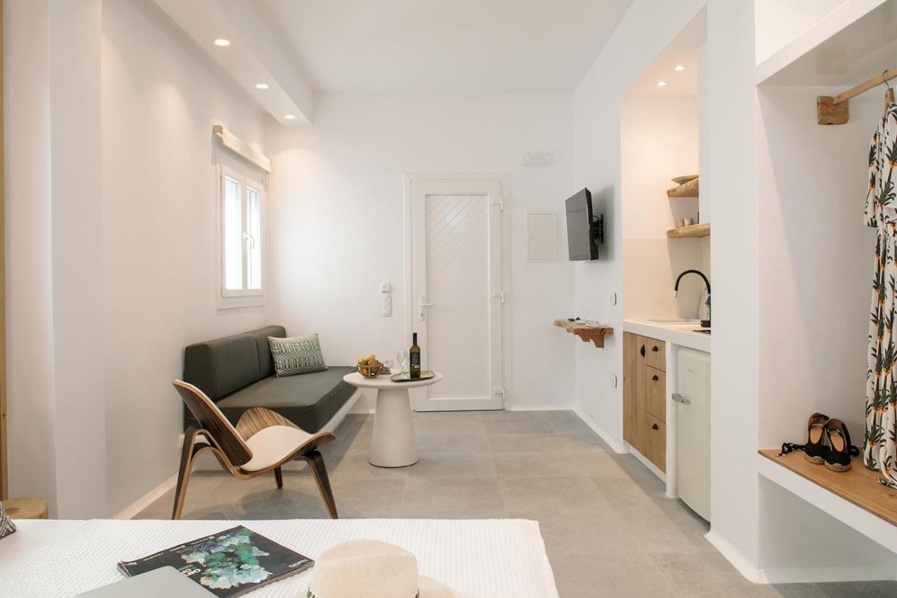 Naxos City Hora Seaside Suites מראה חיצוני תמונה