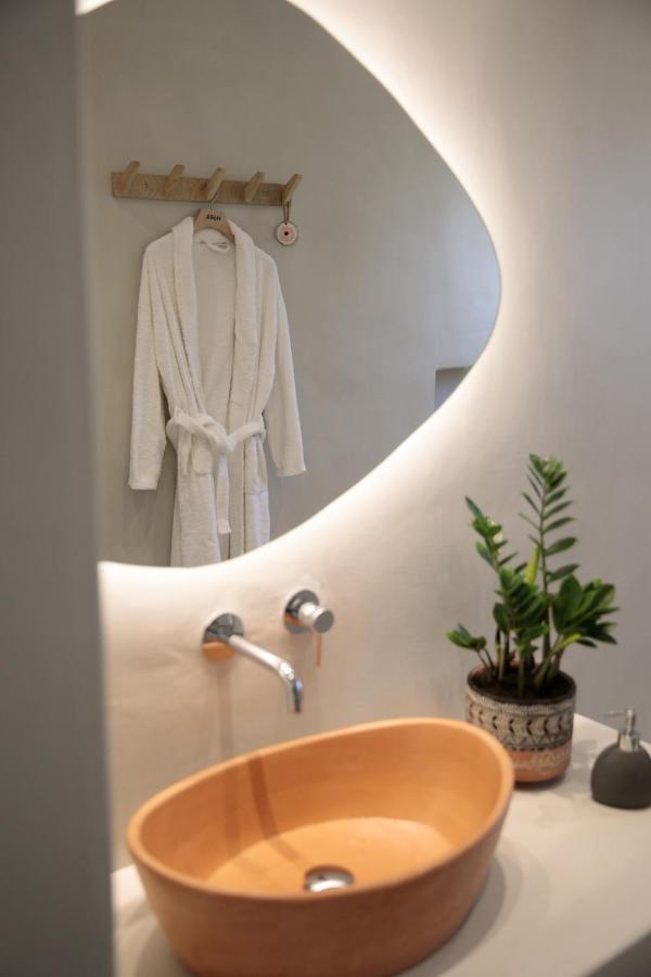 Naxos City Hora Seaside Suites מראה חיצוני תמונה